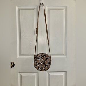 Stylish Snake Print Round Crossbody Bag